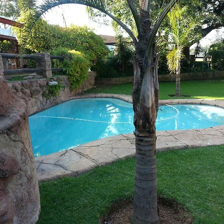 Anna Boeremeisie Guesthouse Benoni Exterior photo
