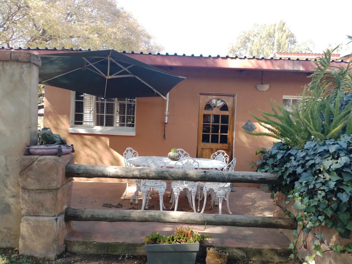 Anna Boeremeisie Guesthouse Benoni Exterior photo