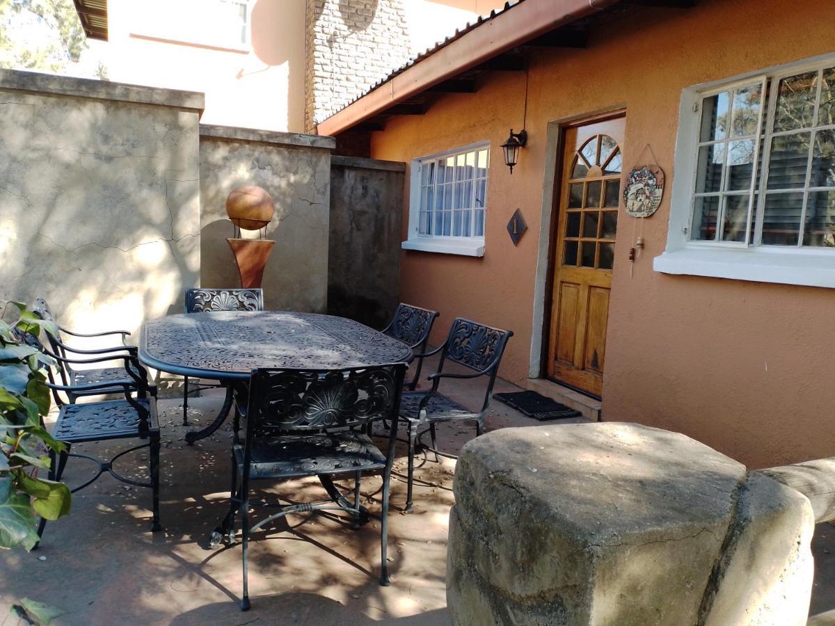 Anna Boeremeisie Guesthouse Benoni Exterior photo
